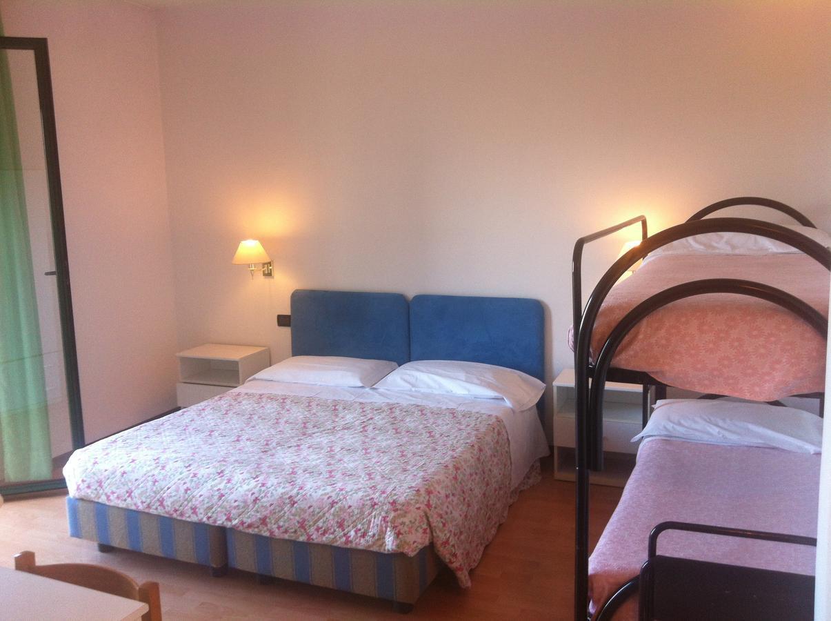 Hotel Angiolino เคียนเชียโนแตร์เม ภายนอก รูปภาพ